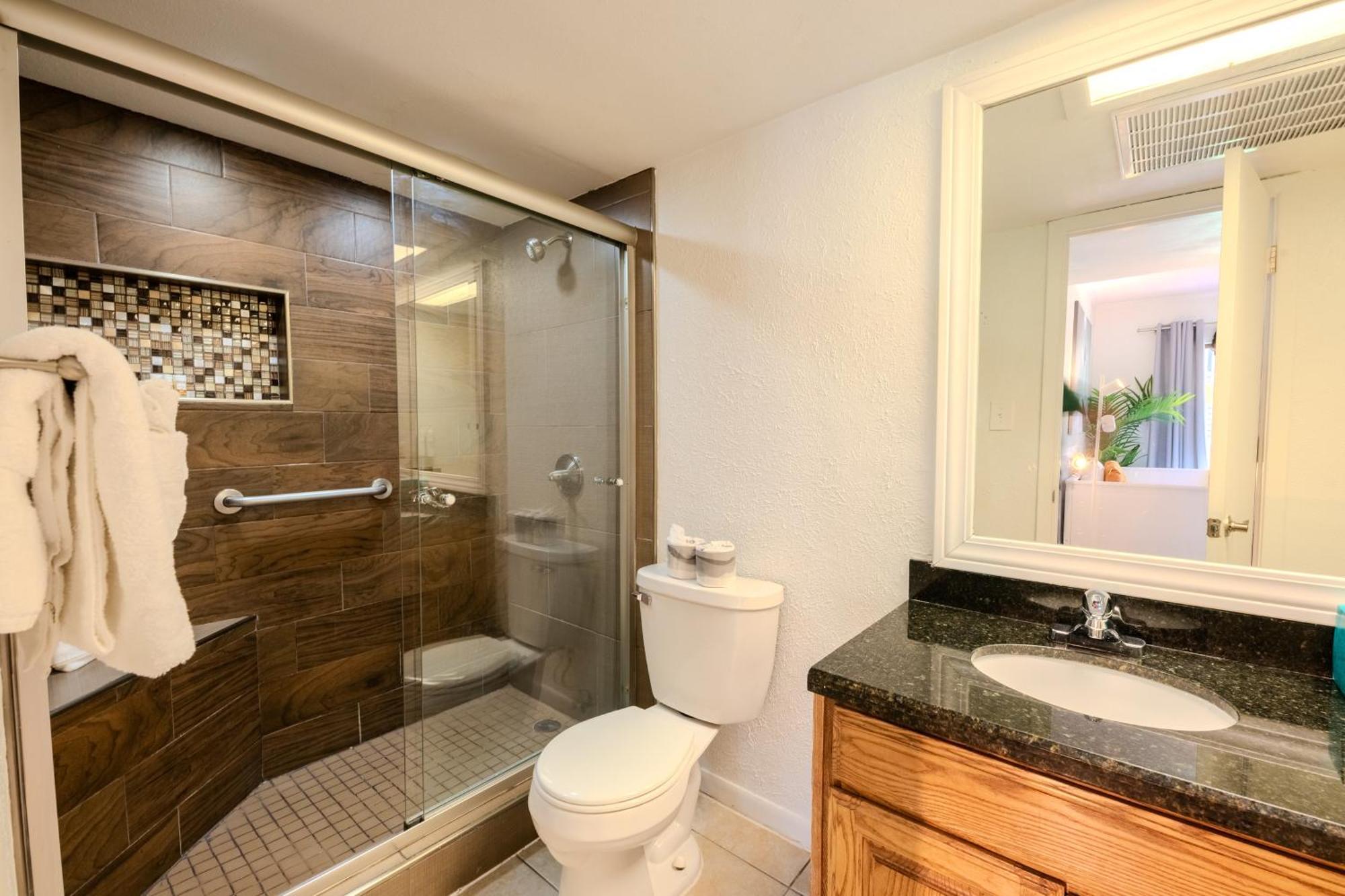 Flamingos Hideaway Stylish 1Br Coastal Escape 155 Lägenhet South Padre Island Exteriör bild